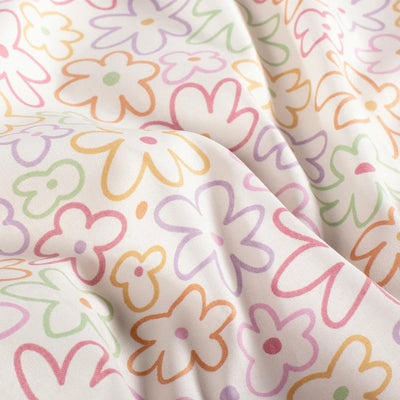 Baumwollpopeline mit Blumenmuster, Cremeweiß